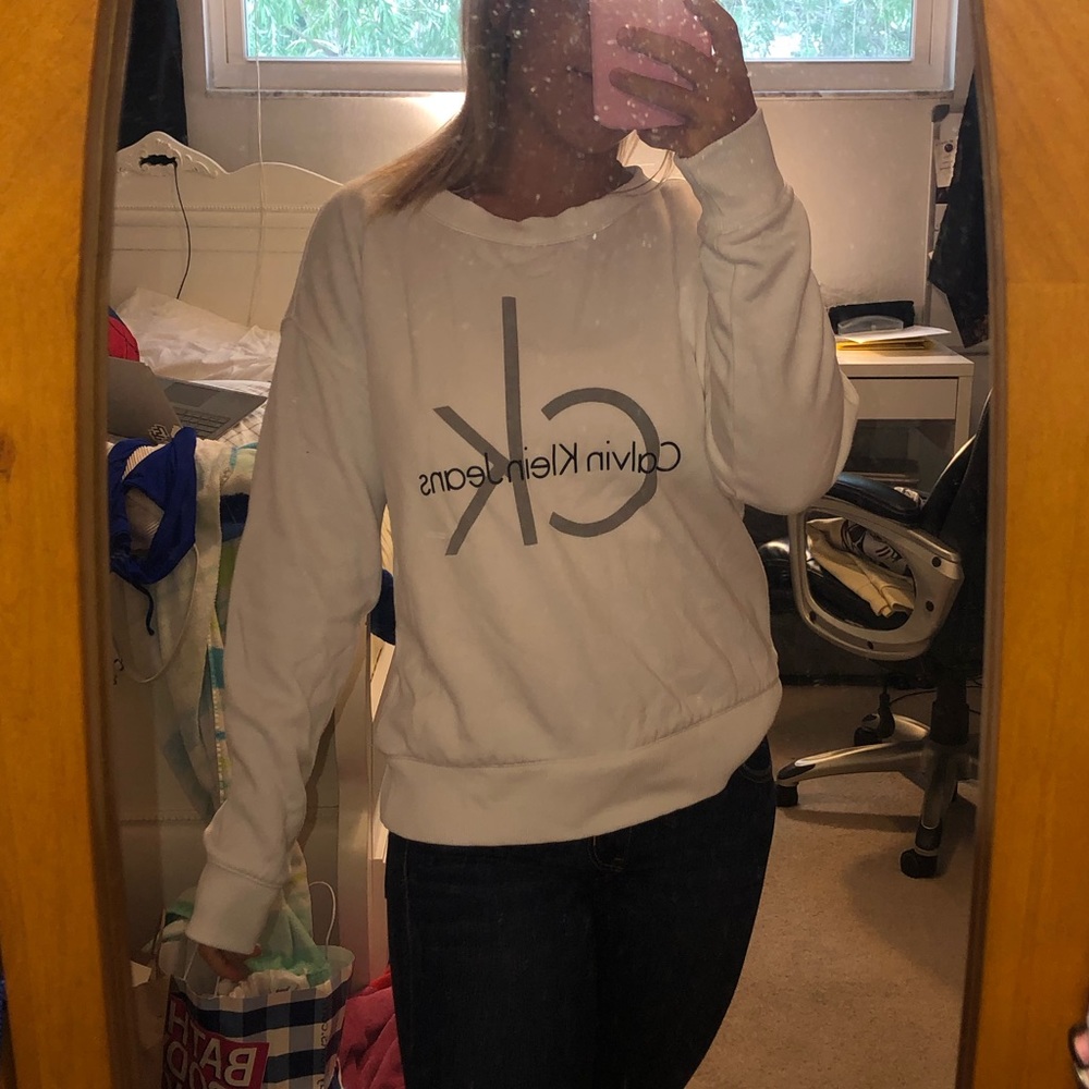 CALVIN KLEIN WHITE CREW NECK